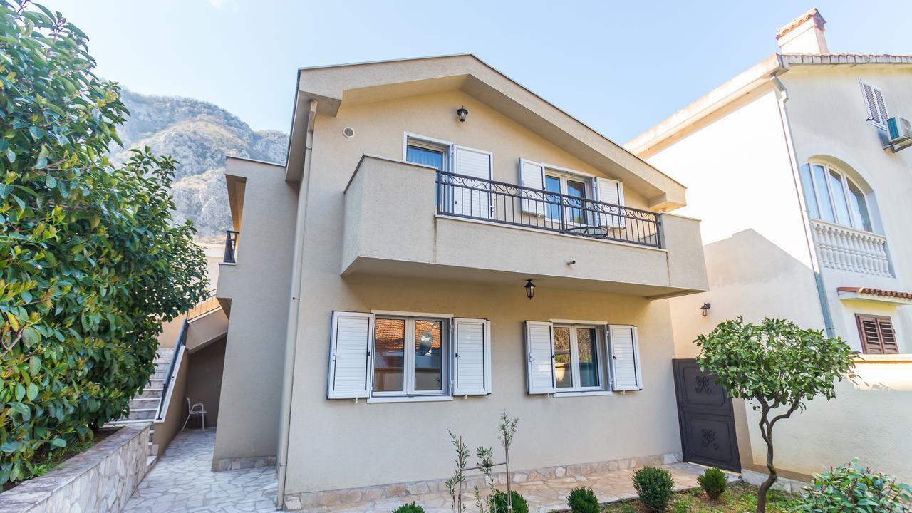 Veron Apartments Kotor Exterior photo